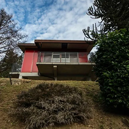 La Casa Rossa Orta Lake Prázdninový dům *