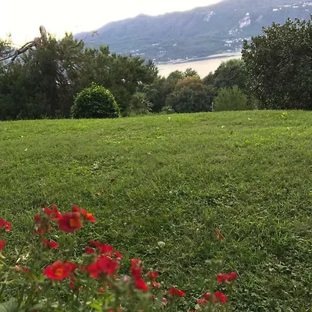 La Casa Rossa Orta Lake Miasino